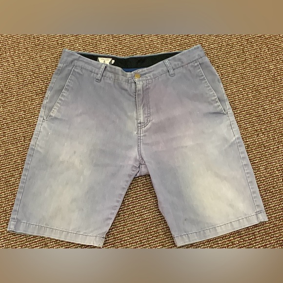 Men's 34 Vtg Trashed N Thrashed Volcom Well Worn Tough Skateboarding Shorts - Picture 2 of 10